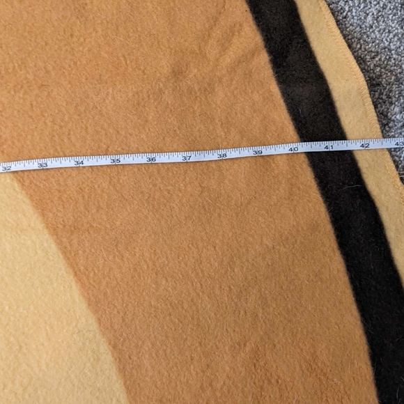 RARE LIMITED EDITION ACNH BELL BLANKET‼️ - Picture 5 of 6